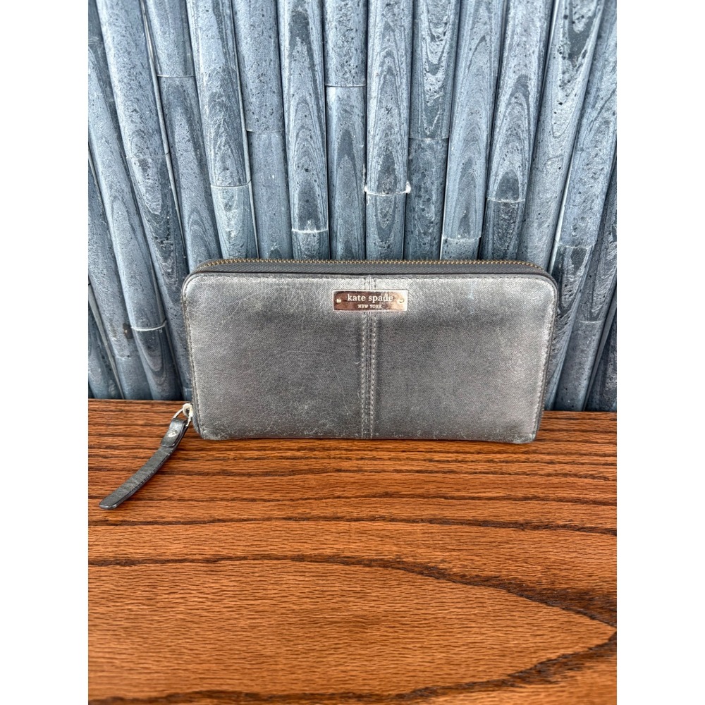 Kate Spade New York Metallic Silver Zip  Wallet Polka Dot Lining Distressed